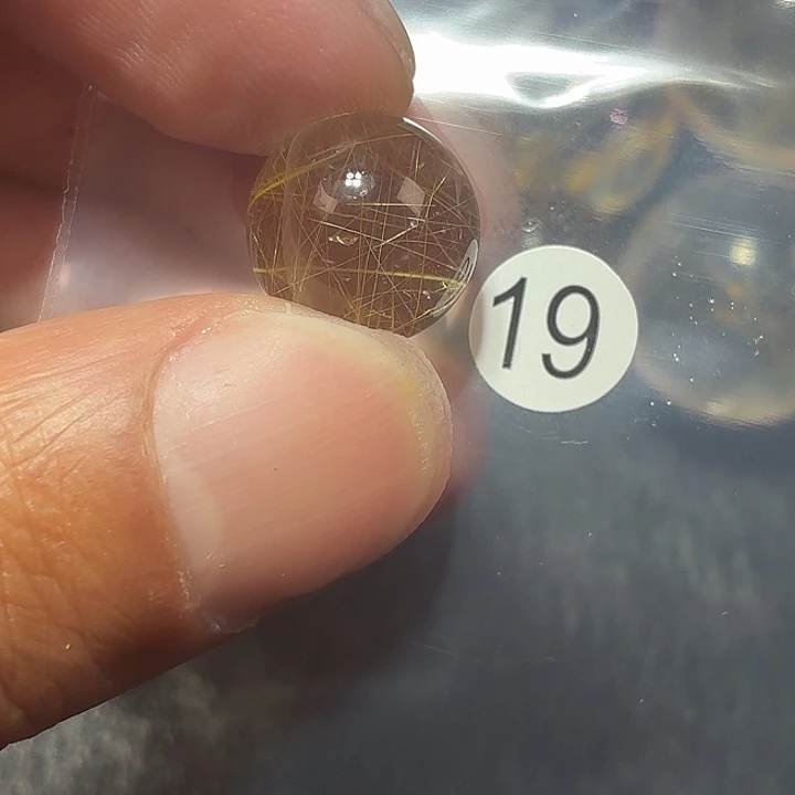 朵****水晶吊坠(不含链)未镶嵌