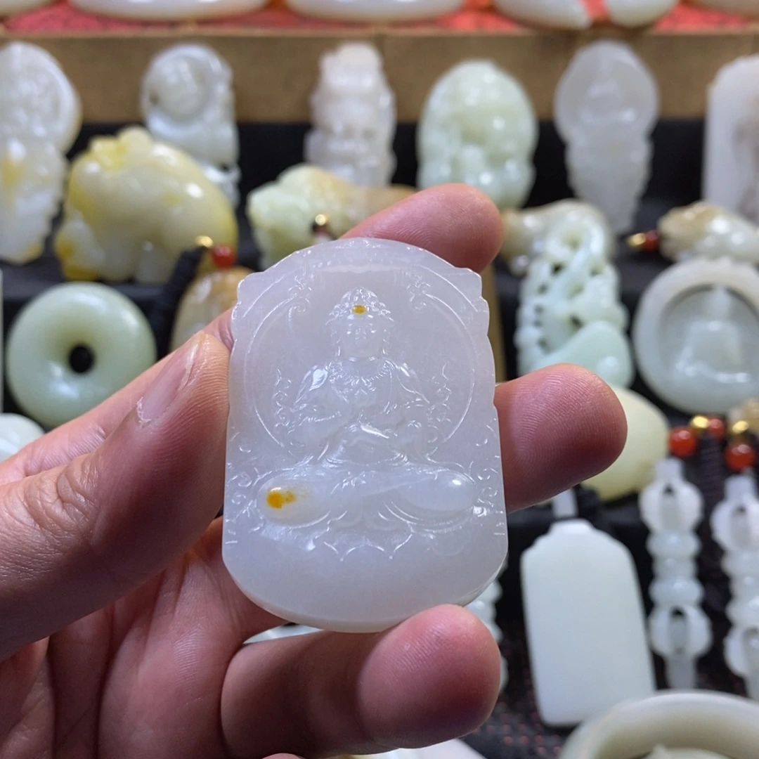 和田玉未镶嵌挂件