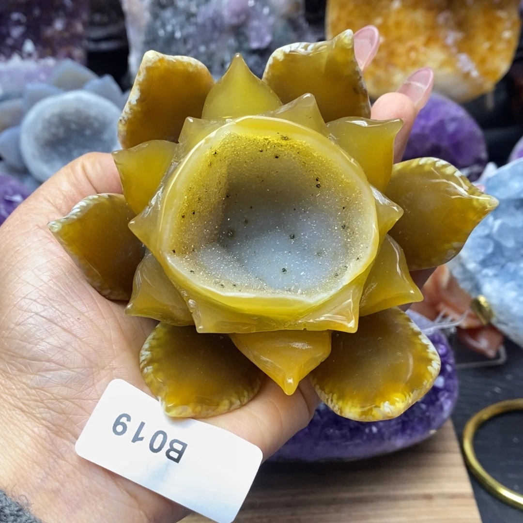 水晶未镶嵌大型摆件（非配饰）