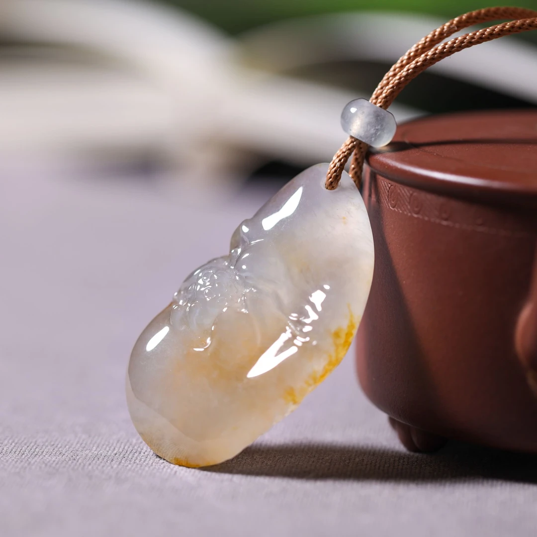 【庄家翡翠】冰飘黄翡荷花翡翠挂件