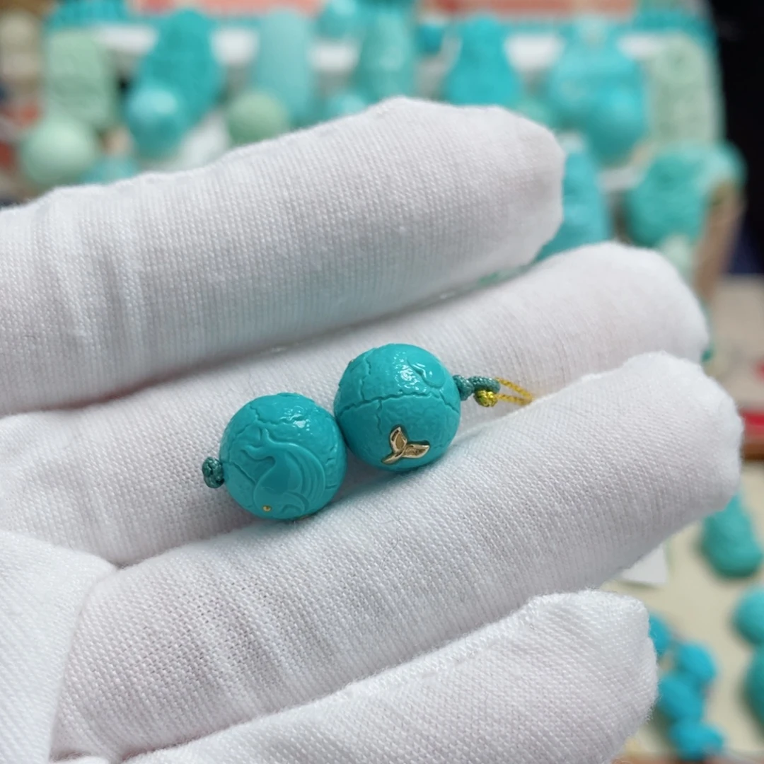 姮***儿绿松石未镶嵌珠宝奇石