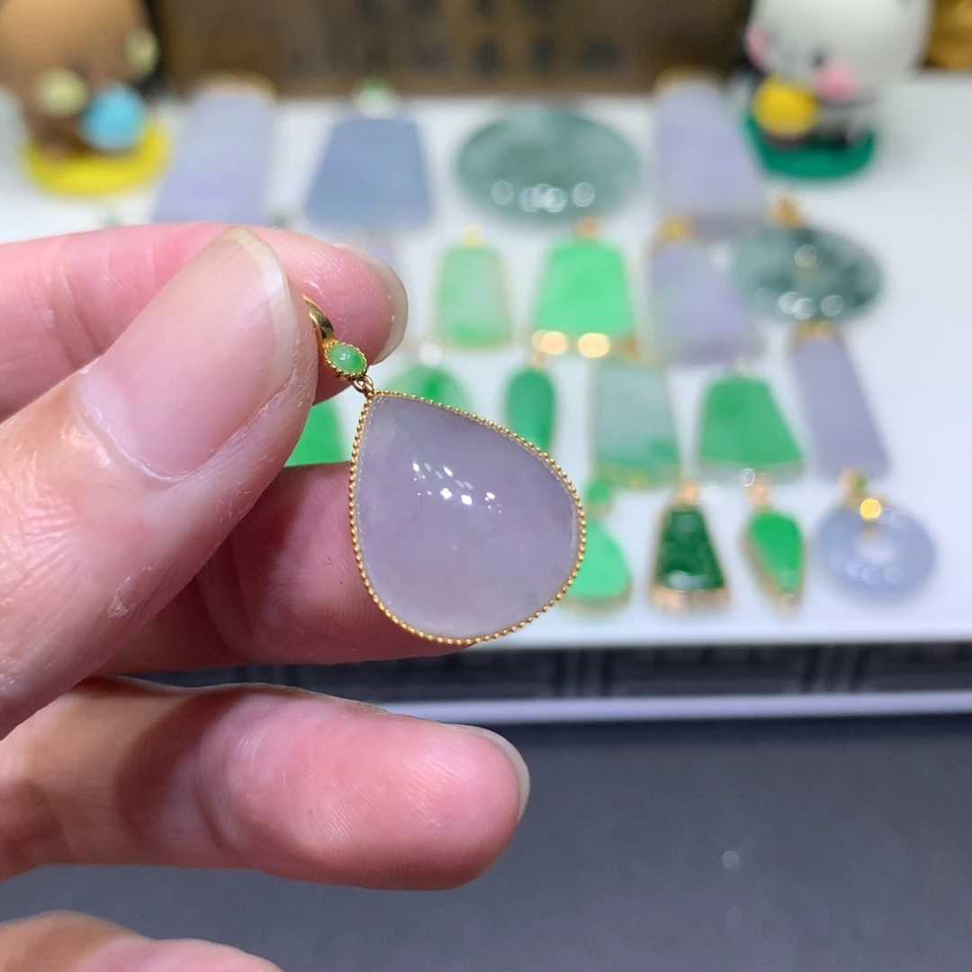 翡翠18K金镶嵌吊坠(不含链)