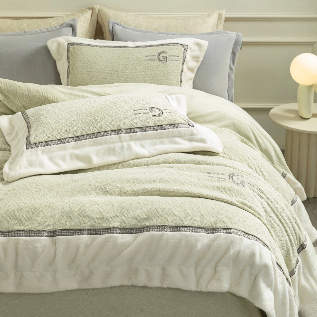 柔软轻奢简约加厚卧室主卧可爱风卧室家居绒四件套--暮色