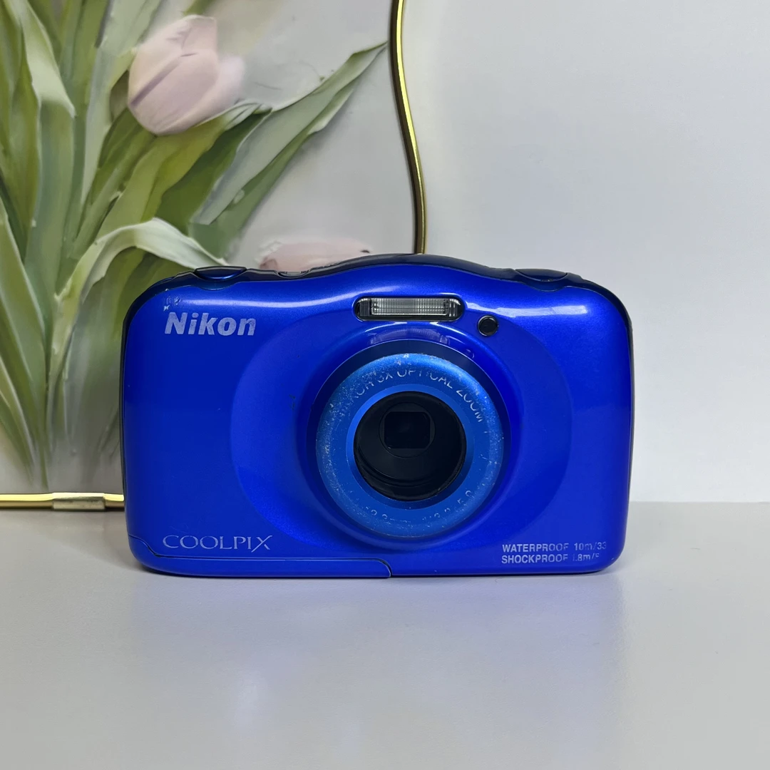 9新 Nikon/尼康 W100 1320万像素3倍光学变焦 配件齐No退换