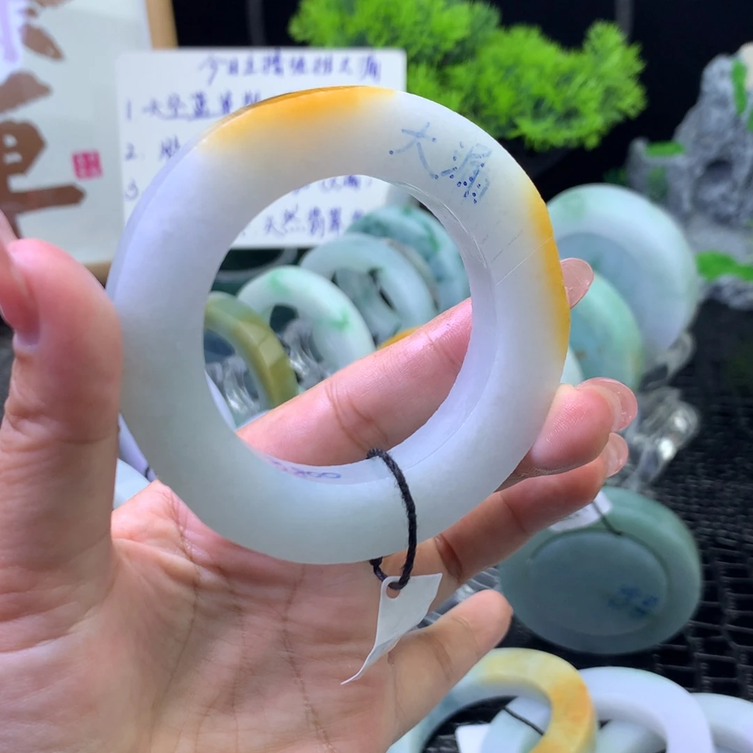 定制翡翠未镶嵌纯天然A货翡翠
