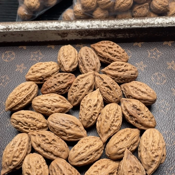 【闪购商品】核桃其他私人定制25米打孔不退不换