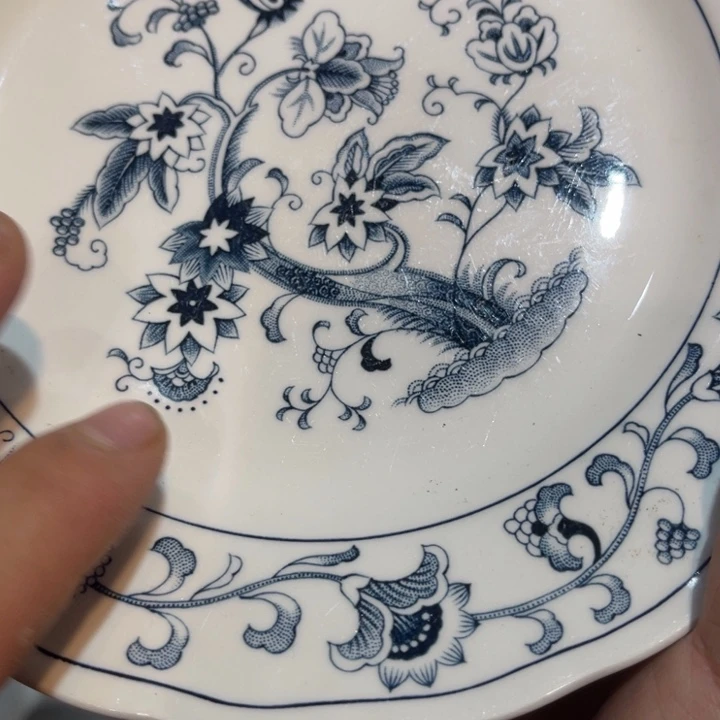 瓷片可*?箱なしでいいので お値下げ可能でしょうか？