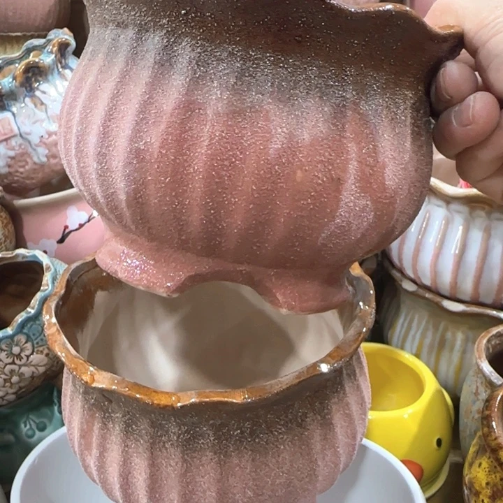 不清楚问客服，有孔