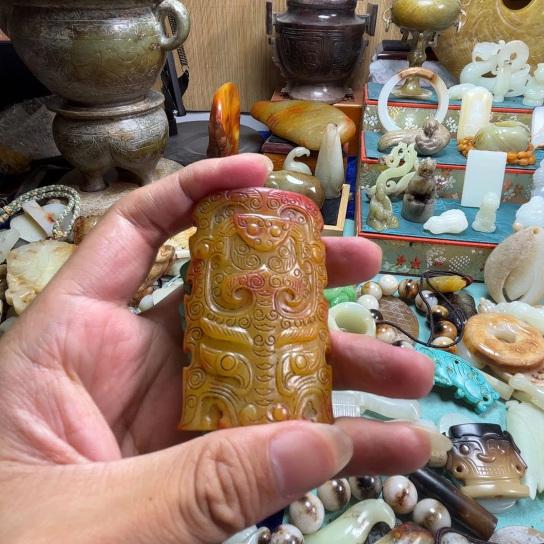 李***进和田玉未镶嵌挂件