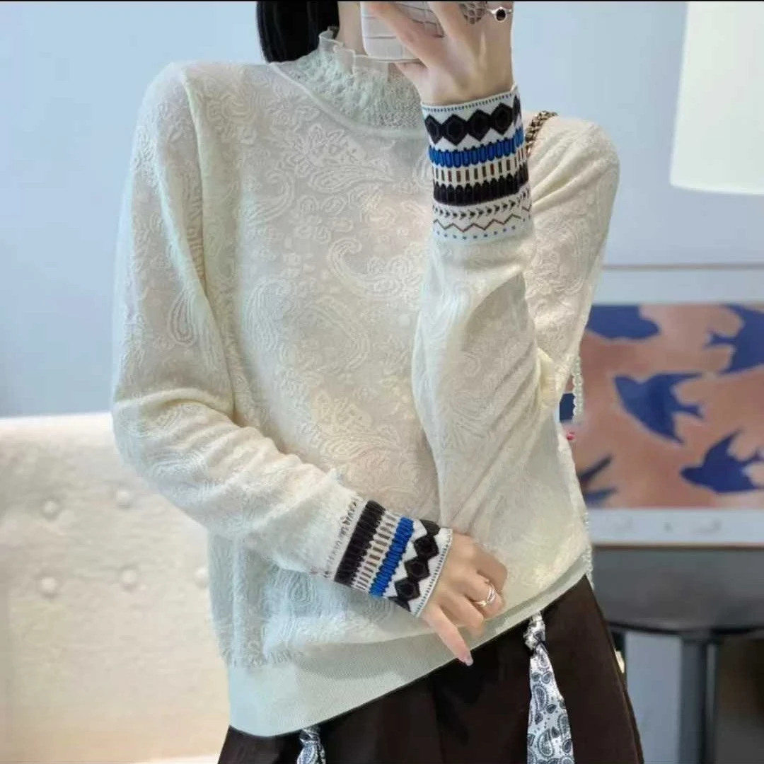白玉兰丨2025秋季新品‘’新德里羊毛’针织衫套头9818