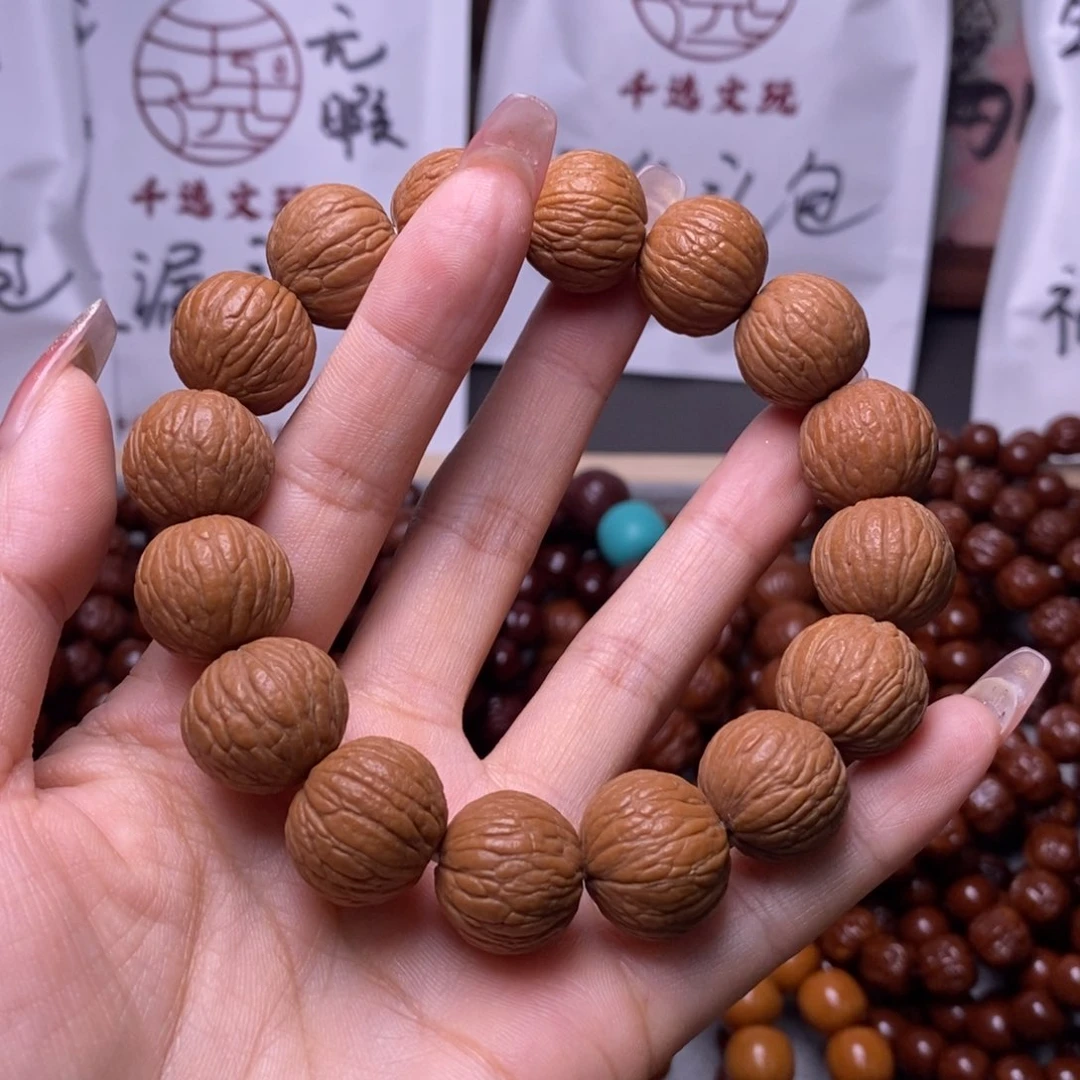 猴头核桃手串凤羽