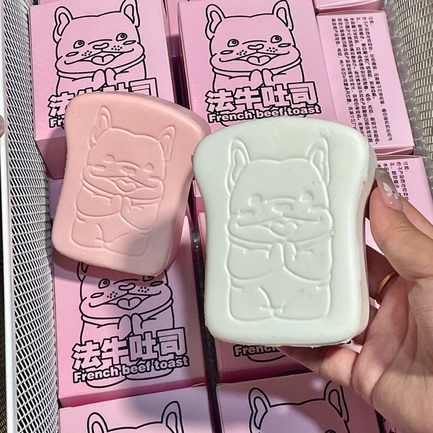 法牛吐司慢回弹 法斗小狗捏松软 有盒发肌无力好捏软乎乎捏捏仿真