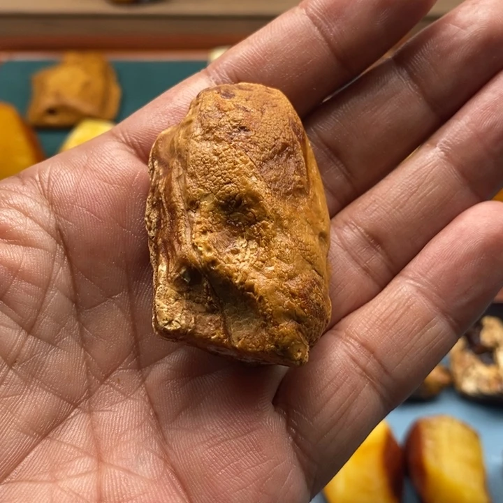 定制琥珀未镶嵌天然蜜蜡原石