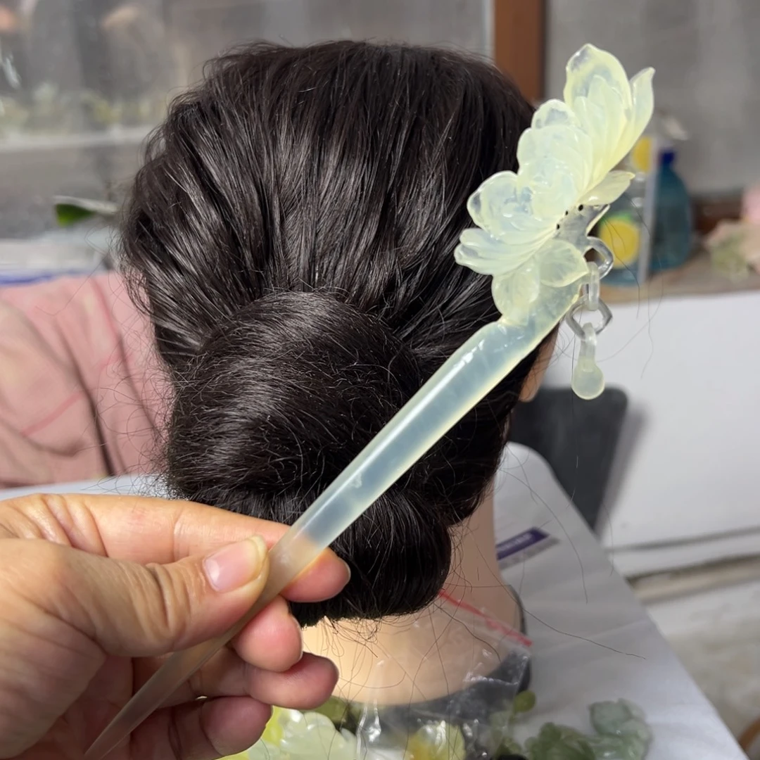 蛇纹石玉未镶嵌发饰