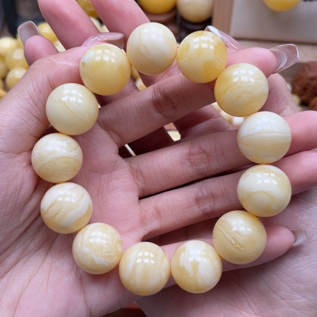 未镶嵌琥珀珠宝奇石