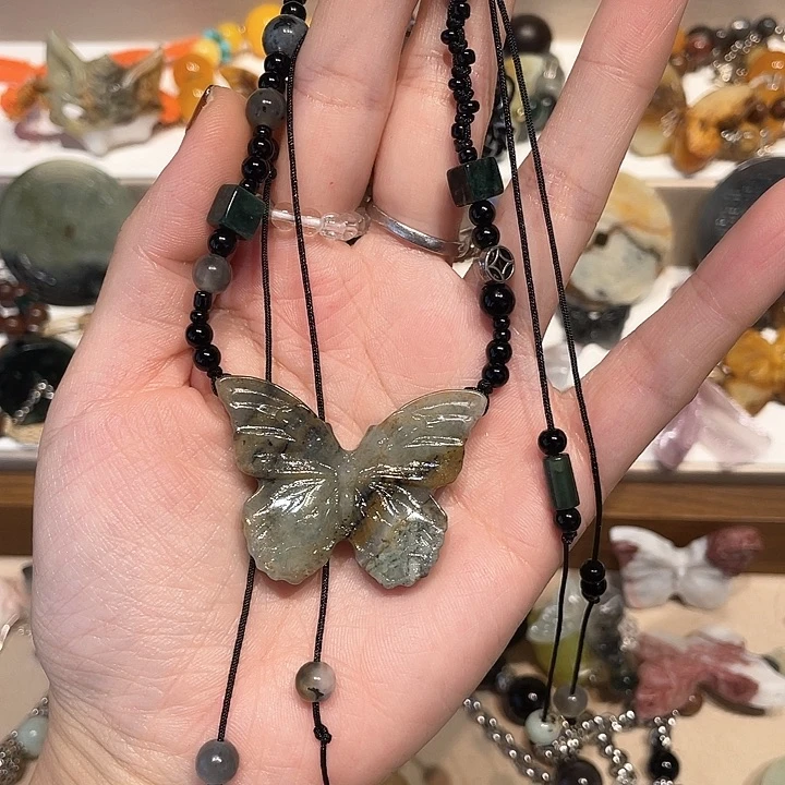 蛇纹石玉合金颈饰