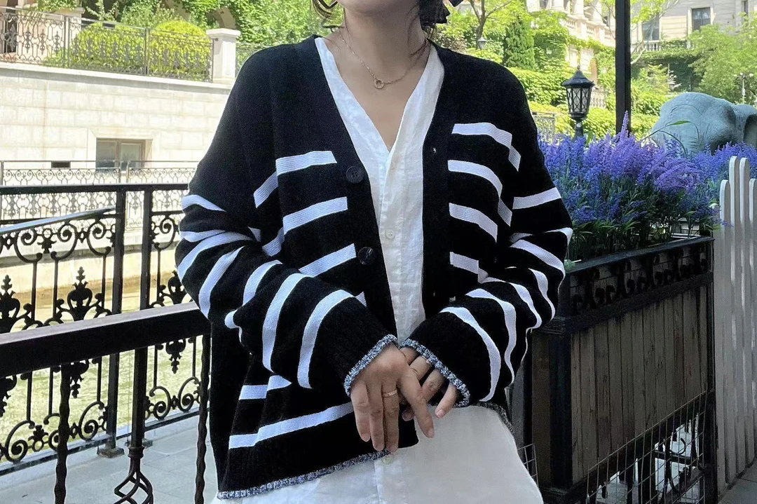 韩国东大门2025新款秋季针织开衫