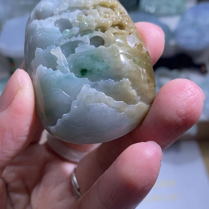 【闪购商品】颈饰未镶嵌翡翠山水
