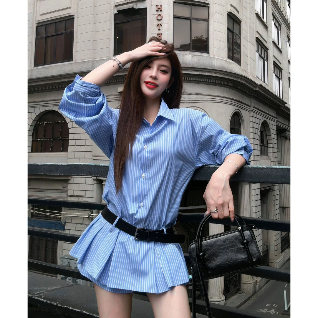 【十一家】条纹翻领排扣收腰百褶下摆衬衫连衣裙+短裤配腰带E2804