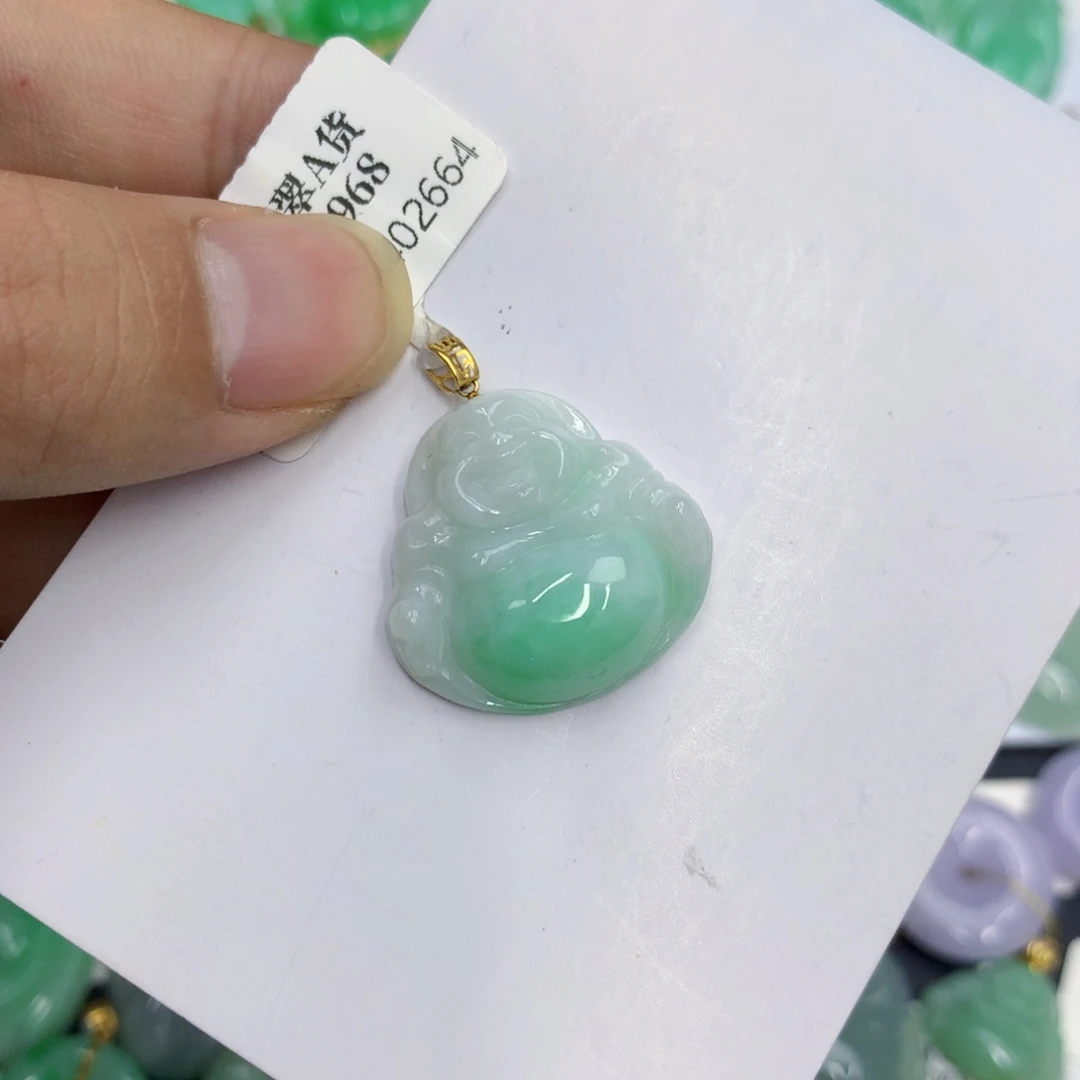 颈饰18K金镶嵌翡翠翡翠
