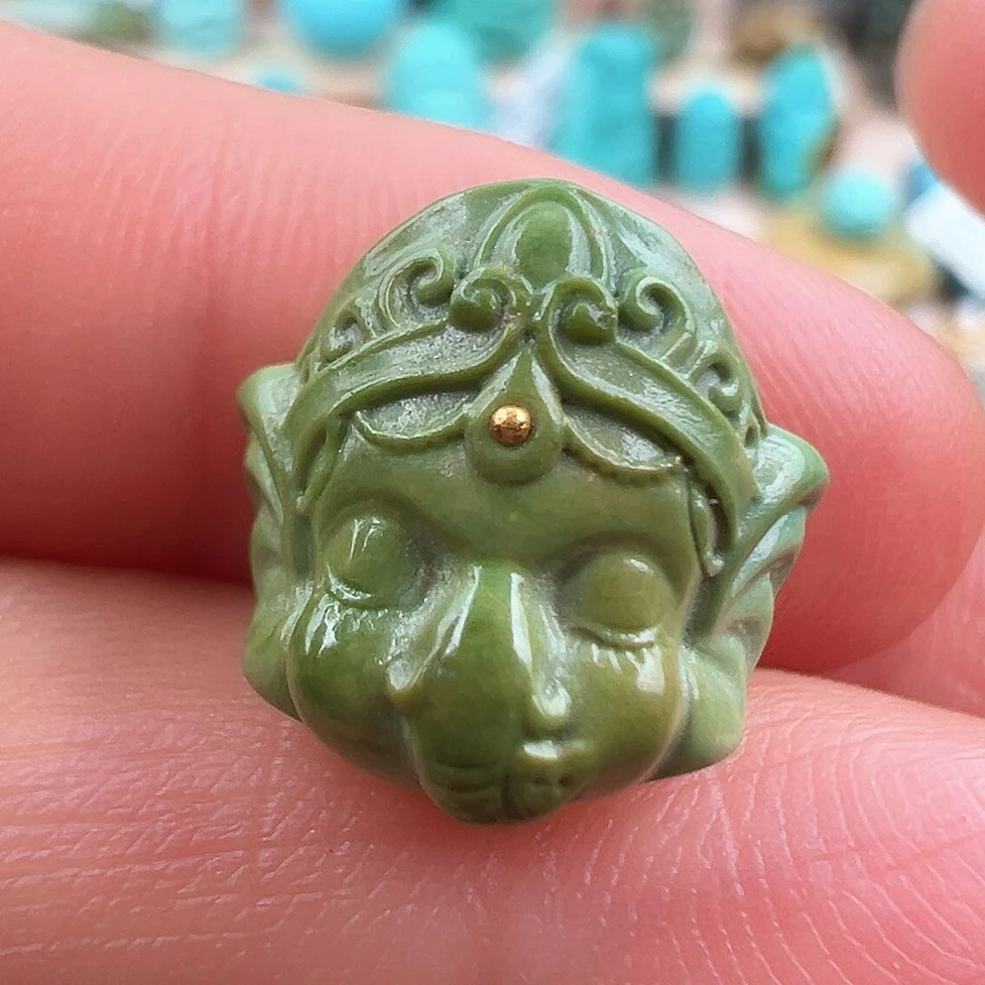 绿松石配饰未镶嵌