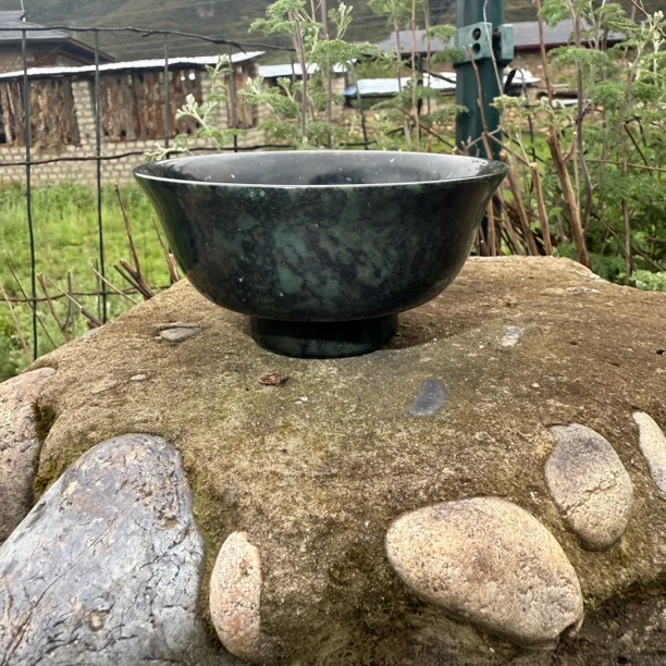 饭碗藏玉西藏雅鲁藏布江藏玉碗饭碗12寸大号