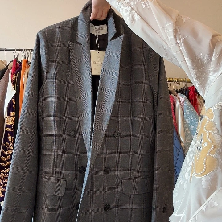 42 好哥哥飞过华军晶晶买买买