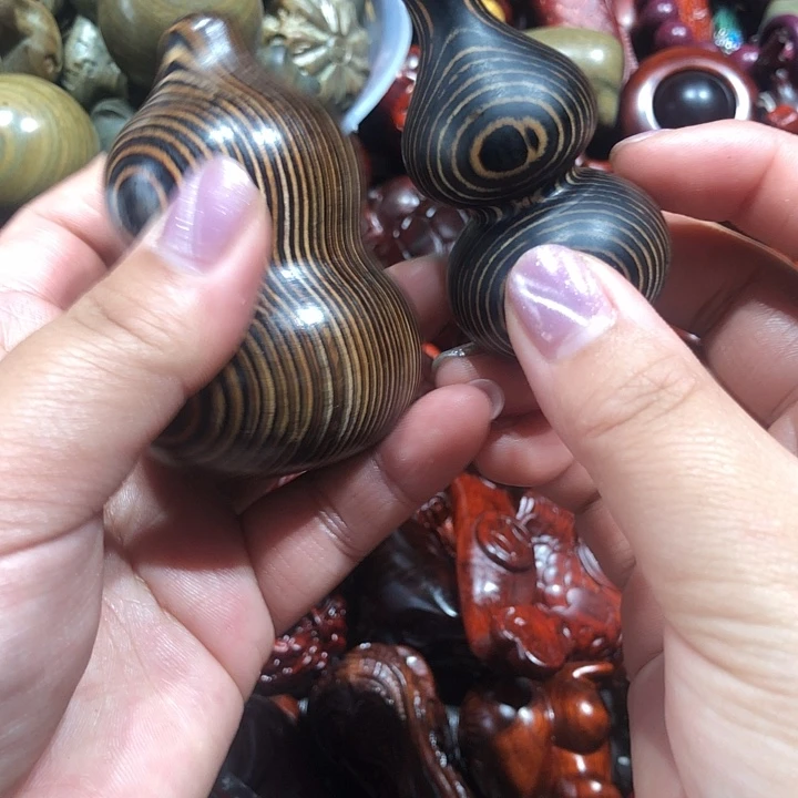 雲***海维腊木（绿檀）123665778999877888