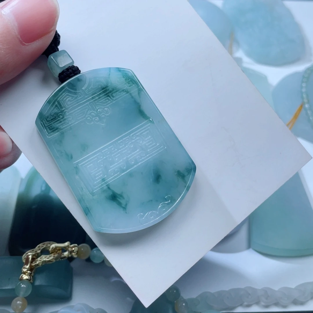 未镶嵌定制翡翠翡翠