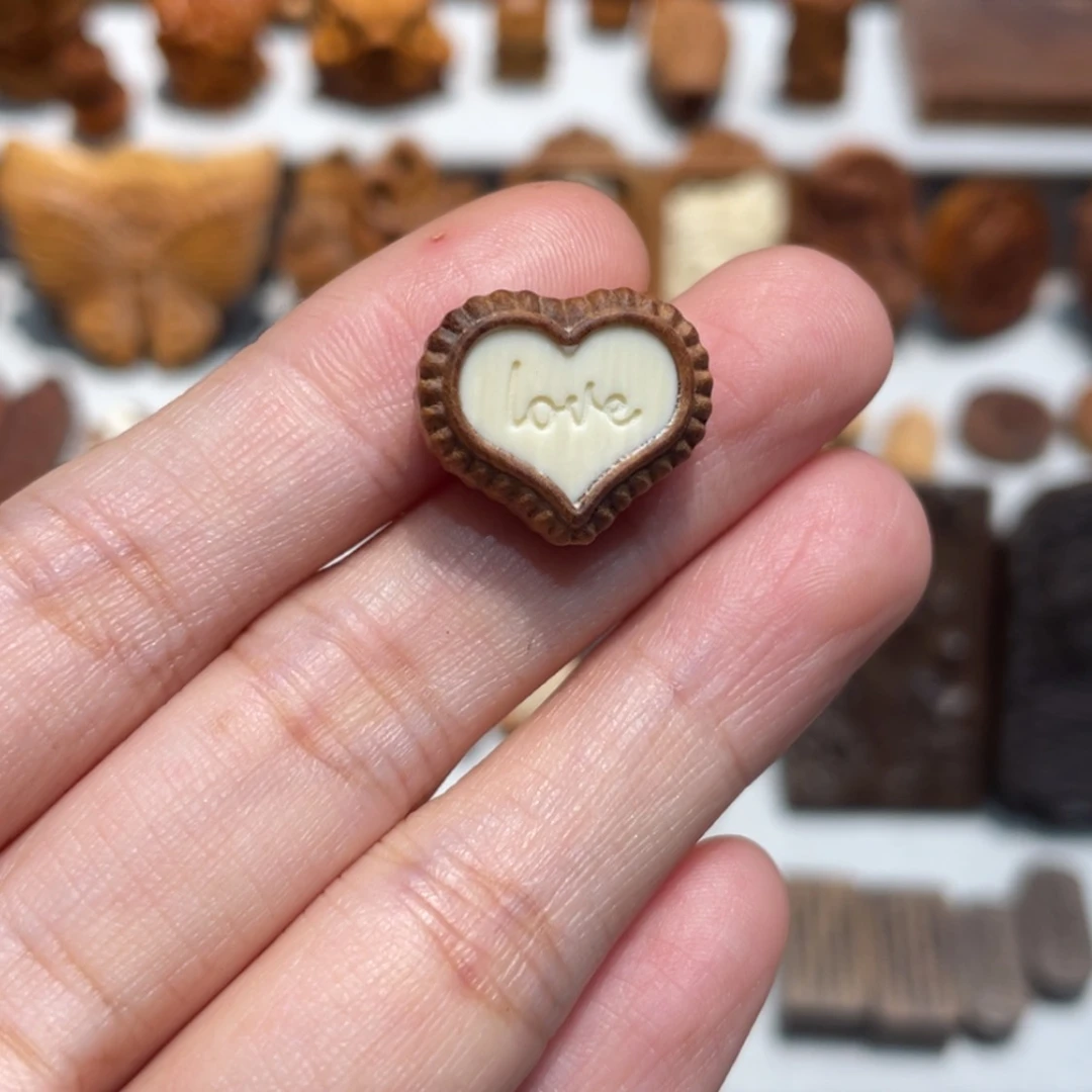 【闪购商品】檀香木吊坠李*小吊坠