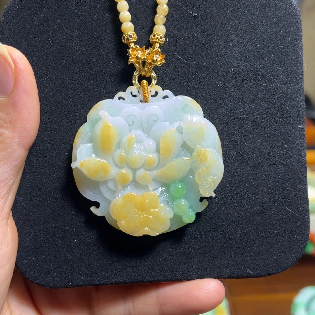 翡翠未镶嵌颈饰天然翡翠