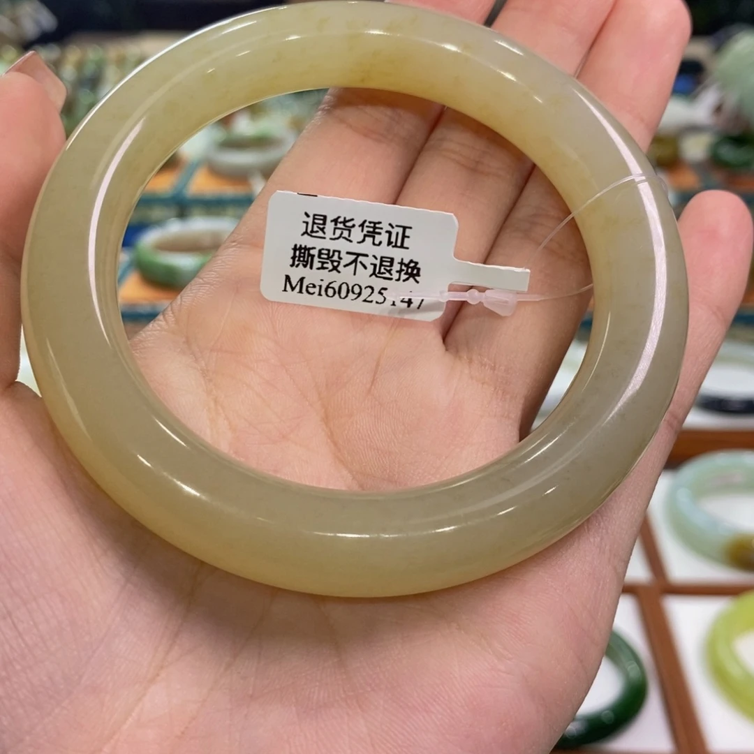 未镶嵌手镯和田玉且末蜂蜜糖飘桂花圆条62