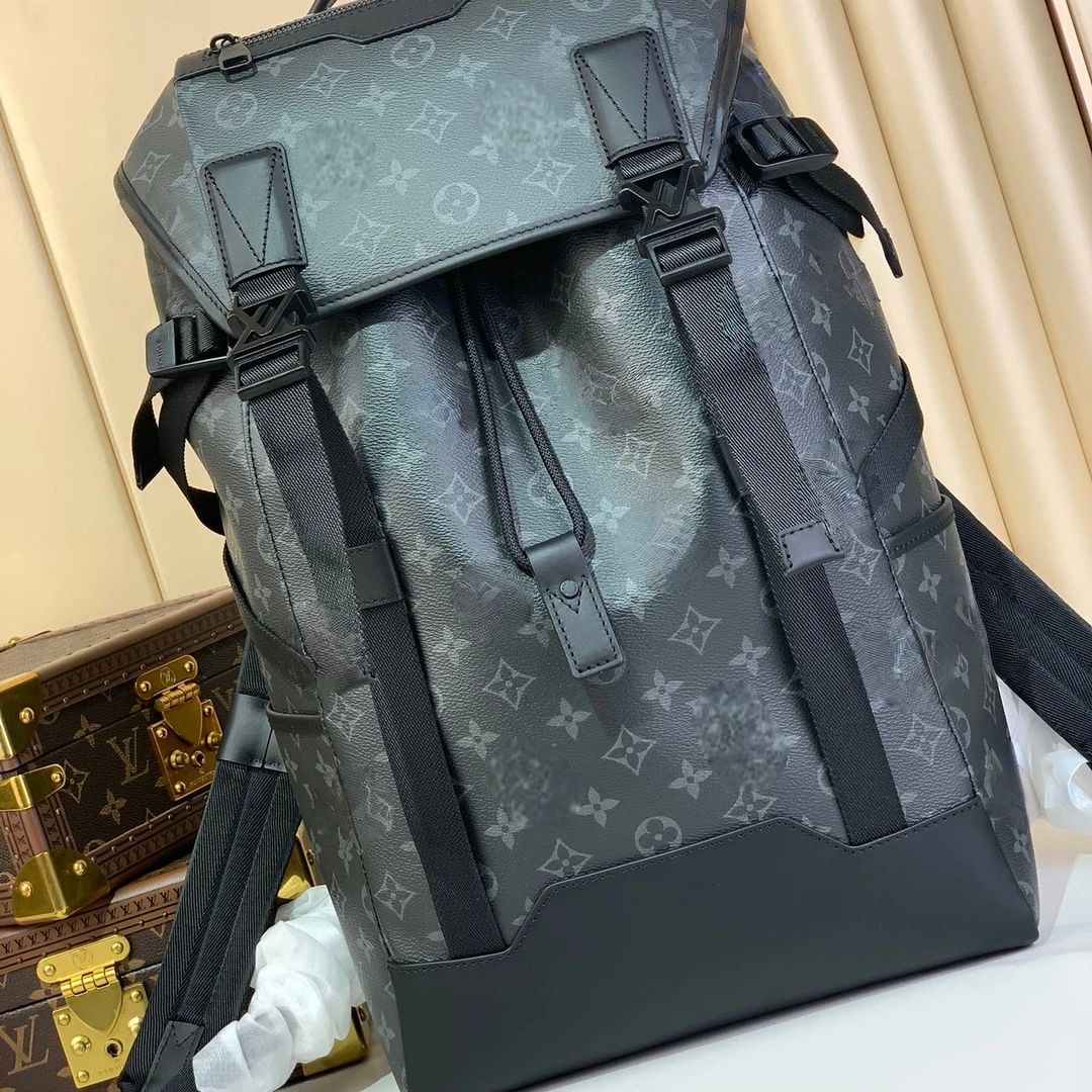 登山双肩包50*15*29