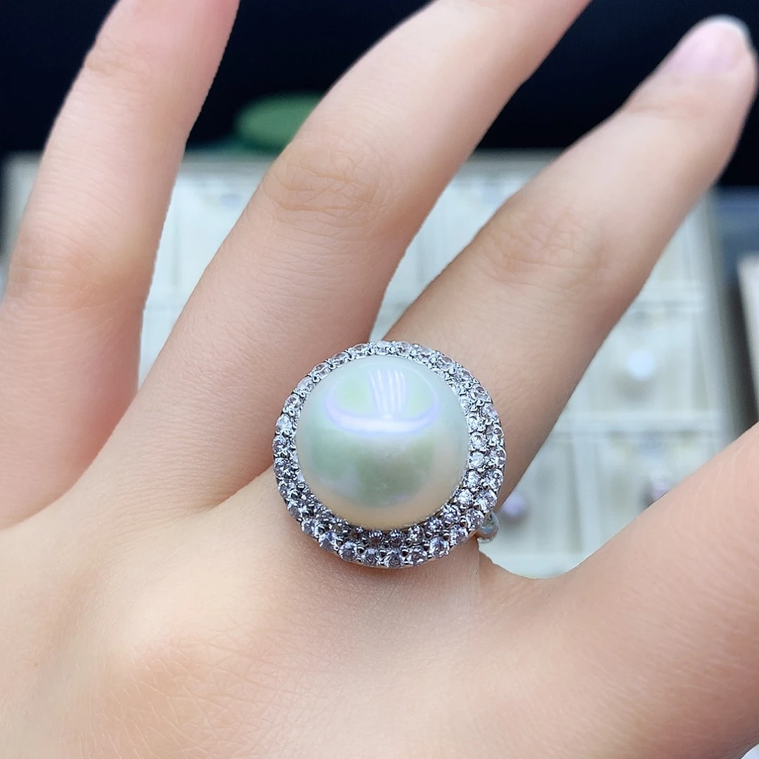 淡水珍珠颈饰合金