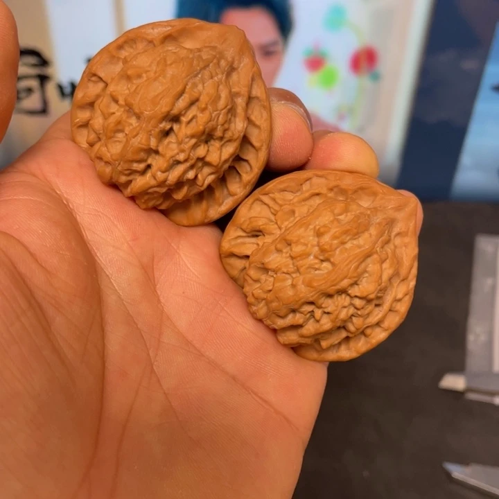 核桃把件秦岭核桃帽子