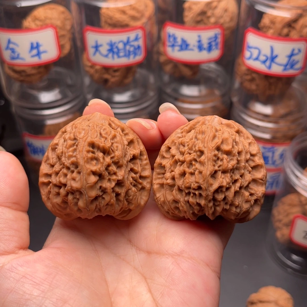 纹***人把件文玩核桃45南疆