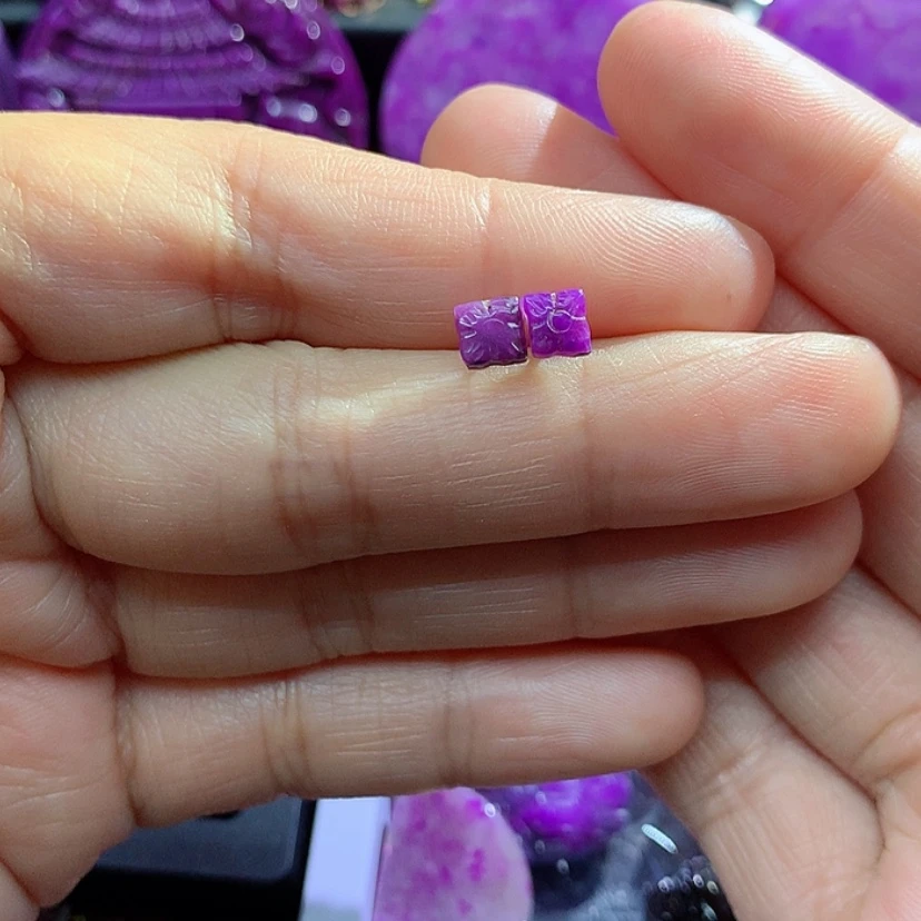 【闪购商品】苏纪石（舒俱来）银S925镶嵌耳钉泽*