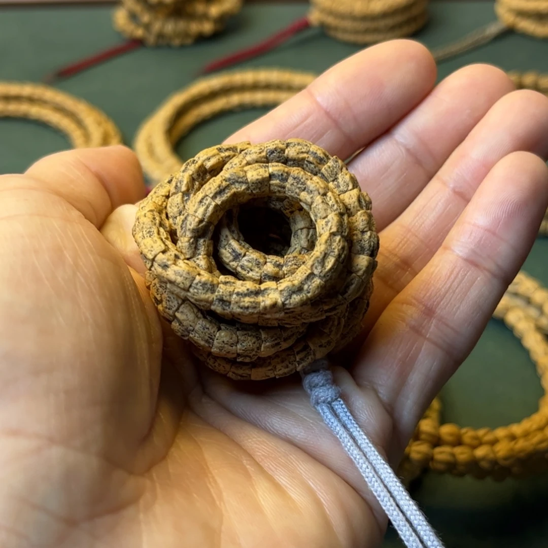 糖***糖柏香籽/百香籽吊坠