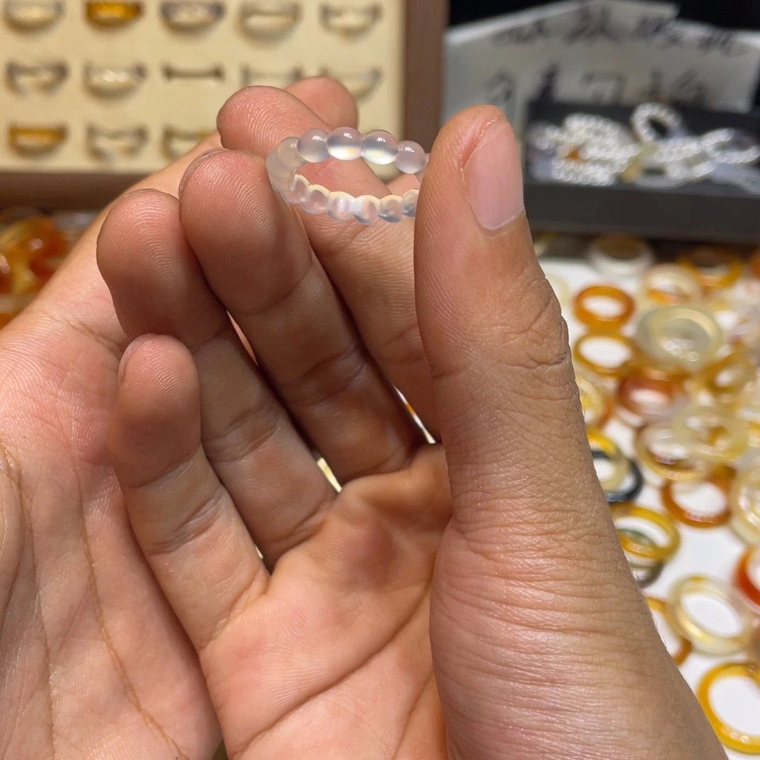 玛瑙/玉髓未镶嵌戒指535号港17 默认瑕疵