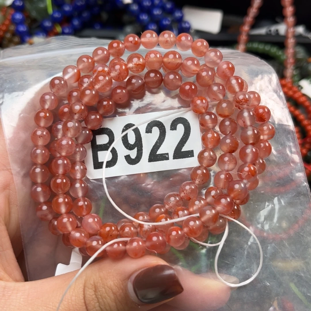 南红玛瑙未镶嵌珠宝奇石