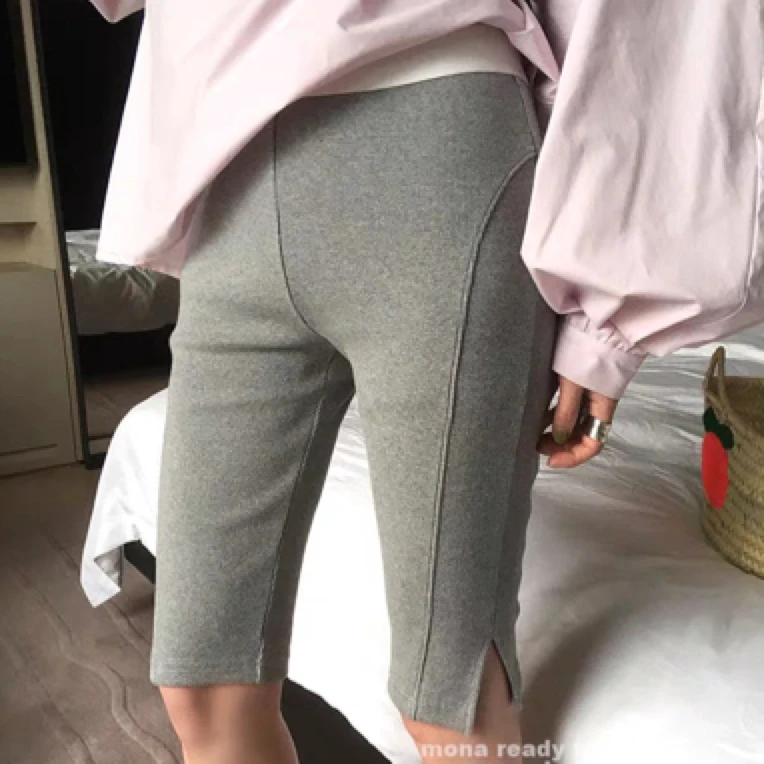 MONA 灰色黑色修身显瘦 中腰五分中裤女小个子 2025春夏新款