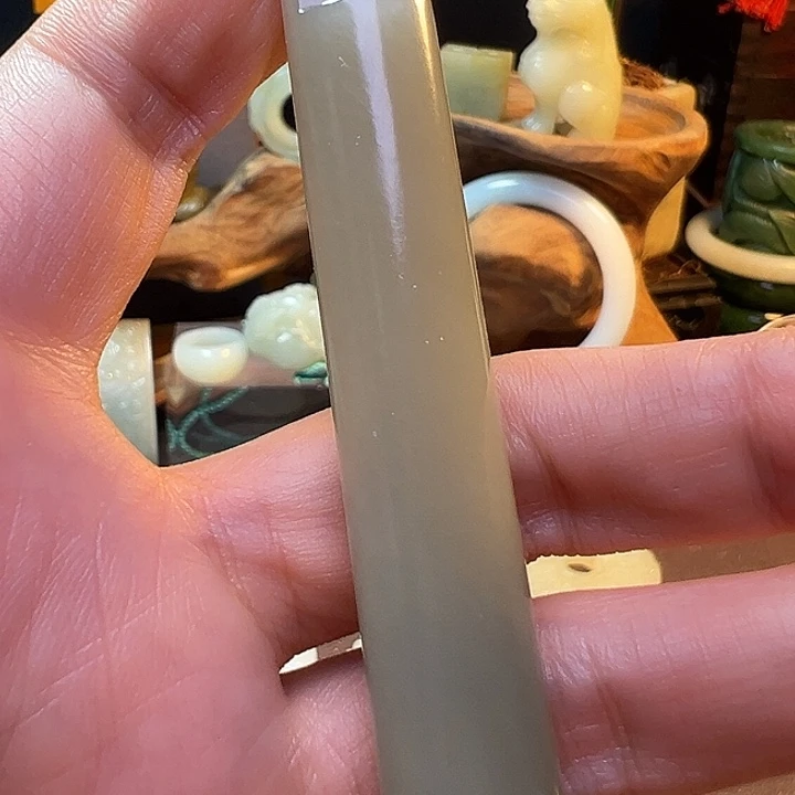 和田玉未镶嵌颈饰D***侽