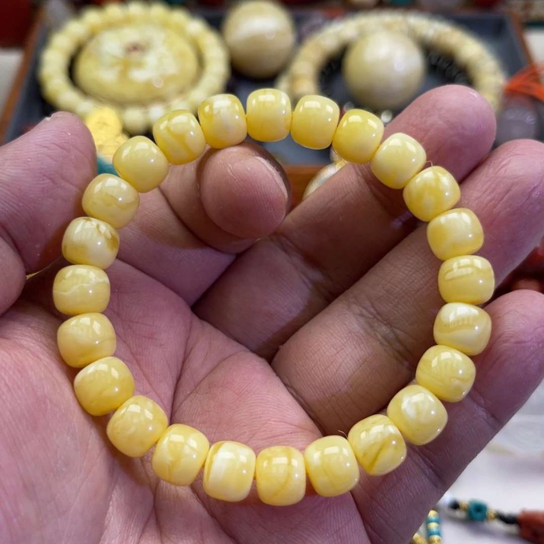 琥珀未镶嵌珠宝奇石51