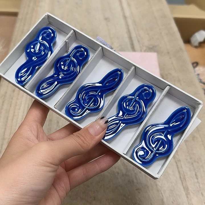 瓷片密***李噗哈哈哈哈哈哈哈哈哈我