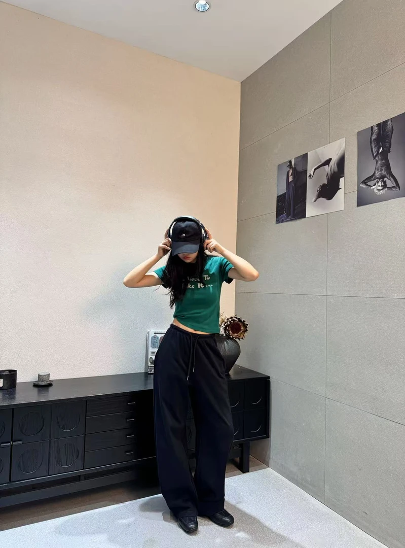 【GUQI】2025新款春季下束口休闲时尚运动潮流卫裤#252087