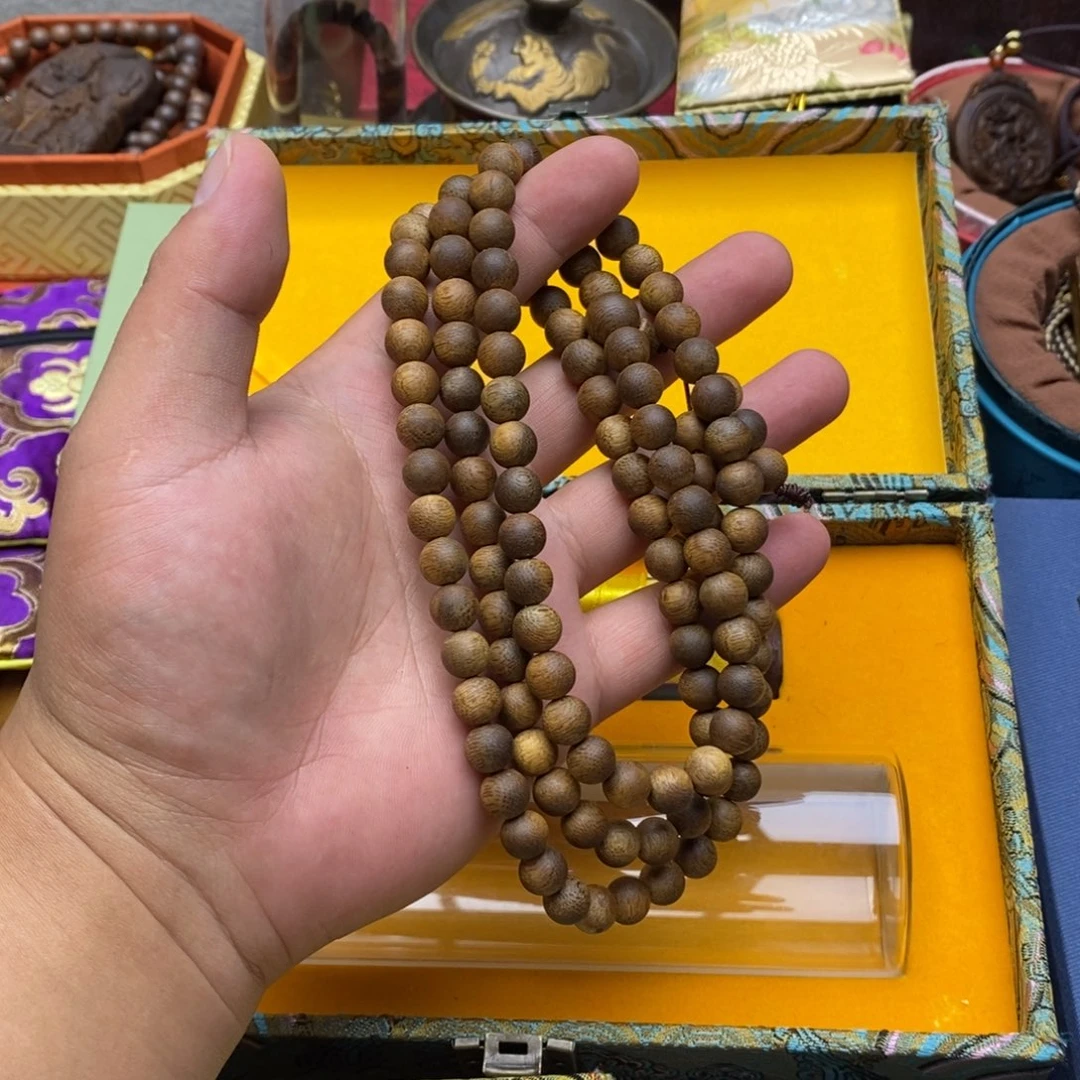 大叶紫檀（黑酸枝木类）