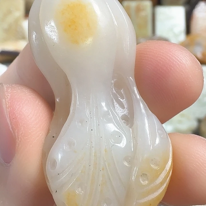 和田玉挂件未镶嵌