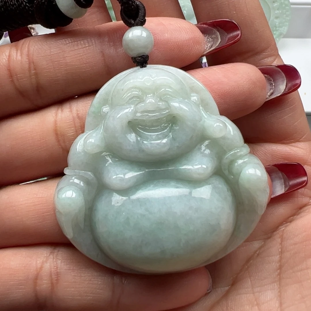 翡翠颈饰未镶嵌49×50×12.3