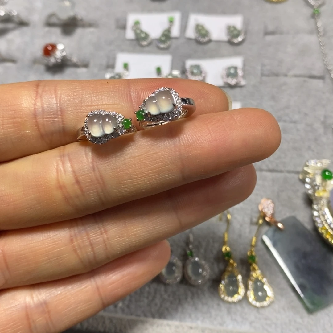 翡翠银S925镶嵌耳饰耳扣