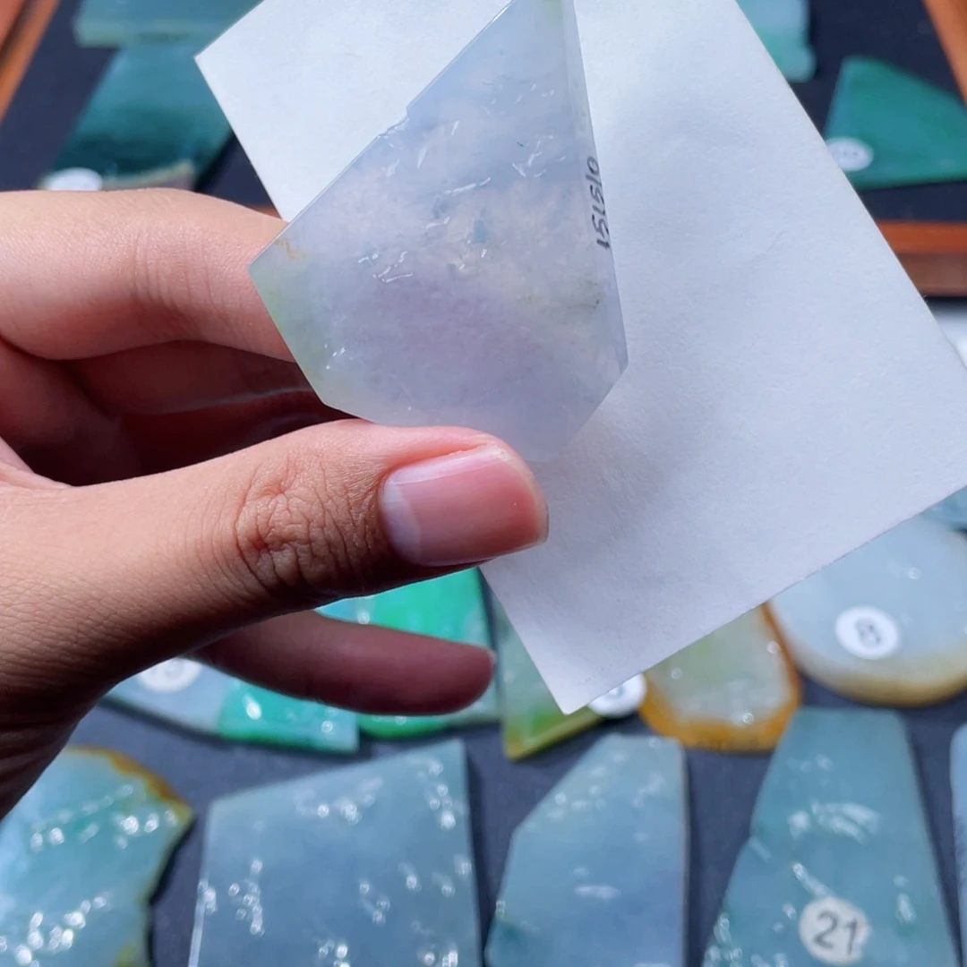 定制翡翠未镶嵌小挂件料